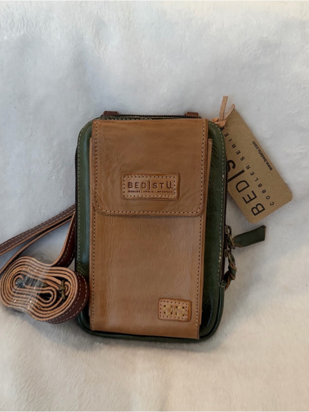 Bed Stu Alelike Crossbody Phone Bag - Picture 2 of 4